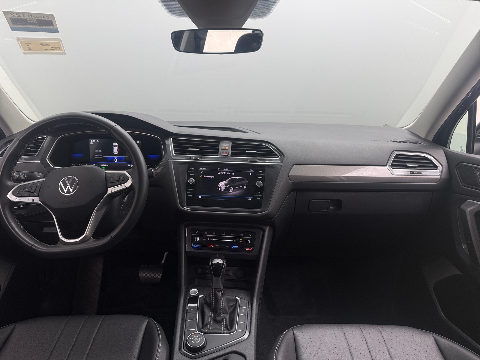Thumbnail: 2022 Volkswagen Tiguan - 3