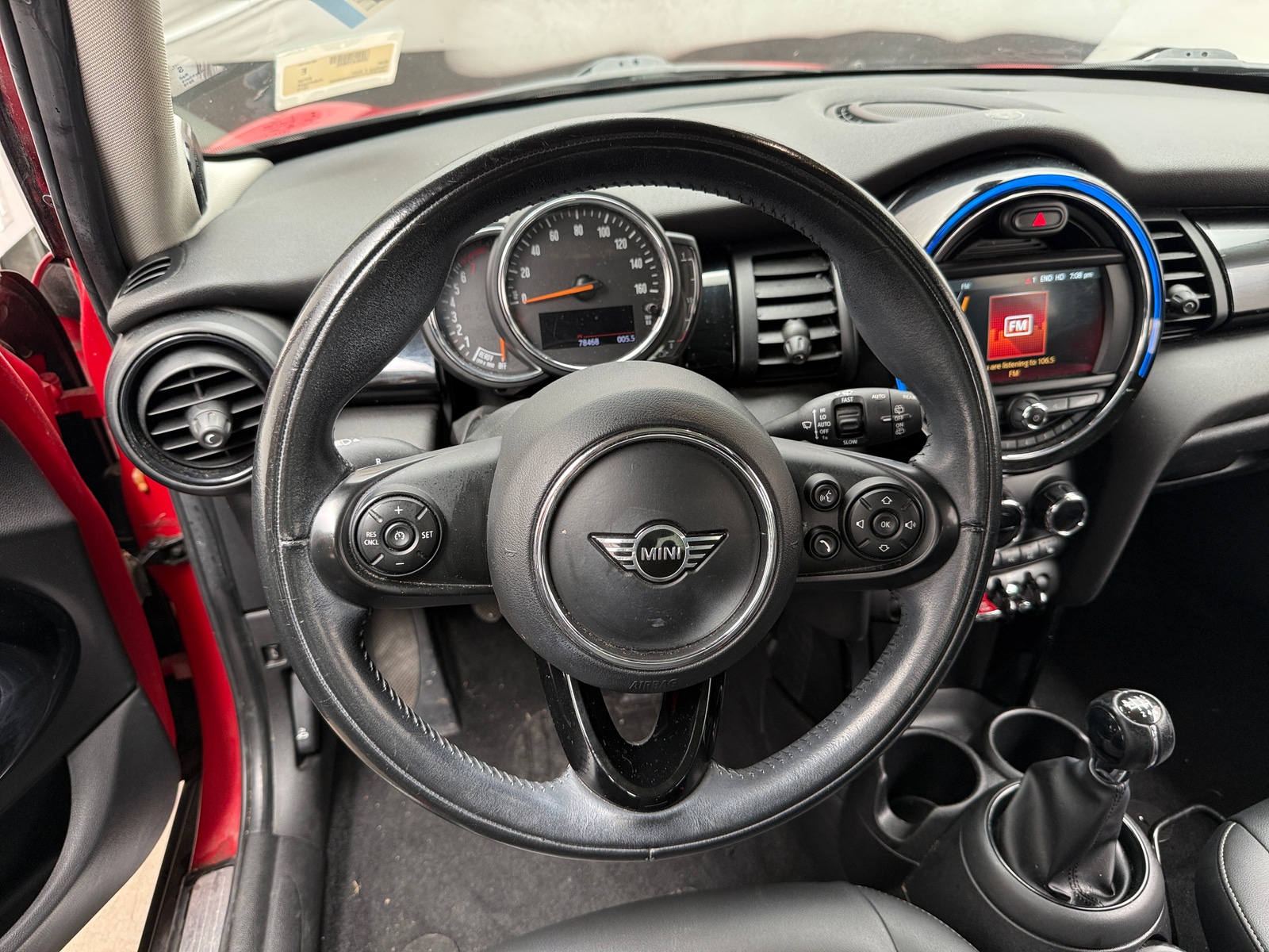 Thumbnail: 2019 MINI Cooper Hardtop - 4