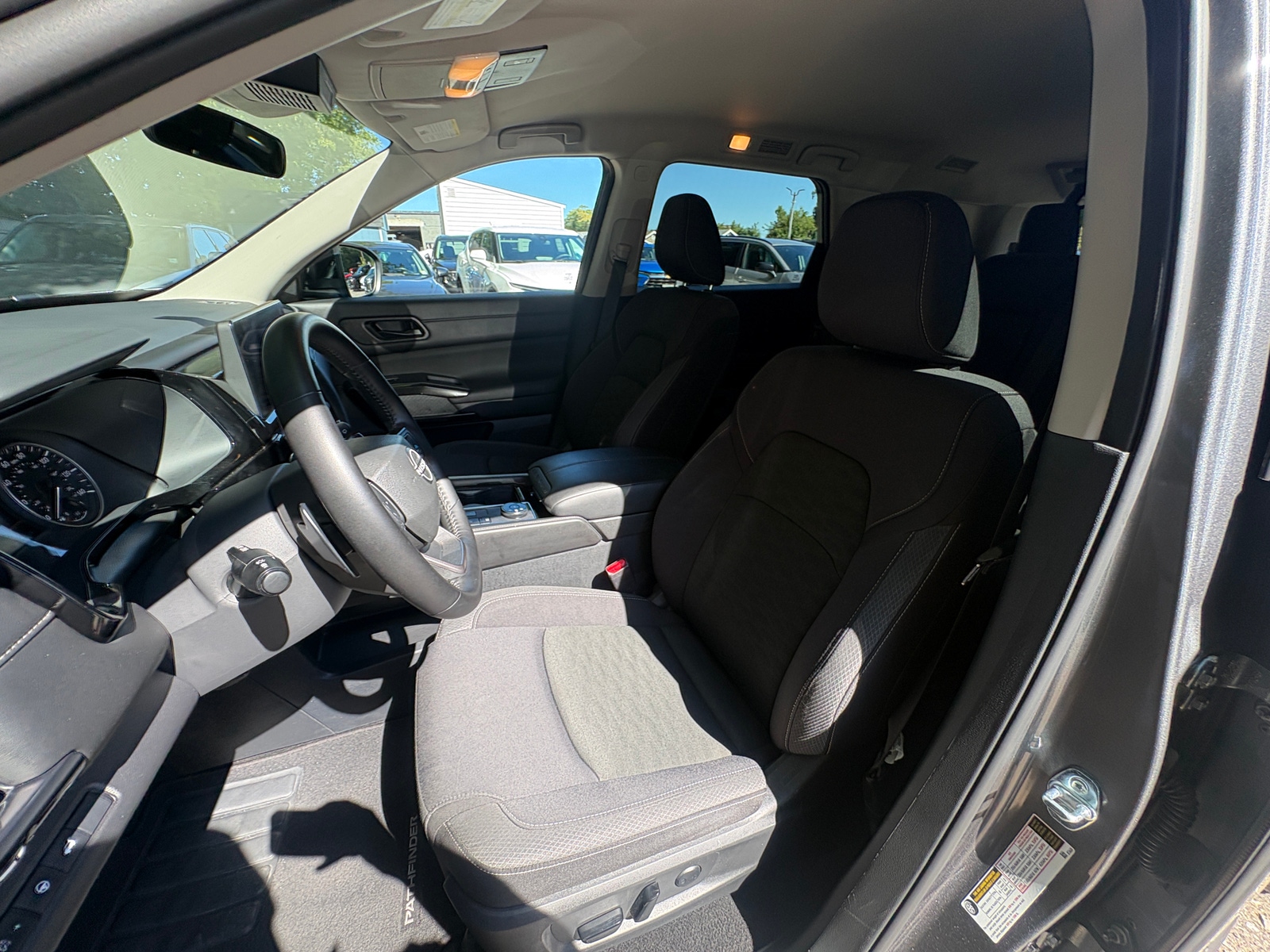 Thumbnail: 2026 Nissan Pathfinder - 2