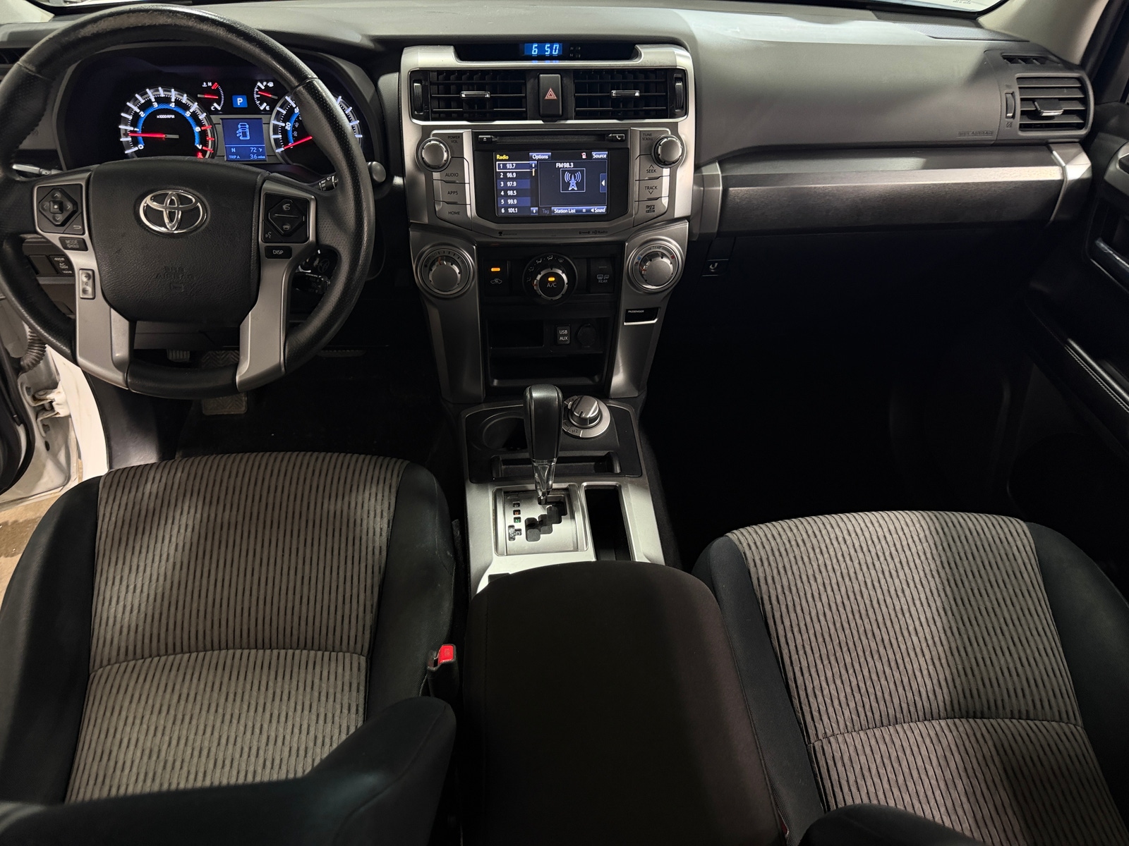 Thumbnail: 2016 Toyota 4Runner - 3