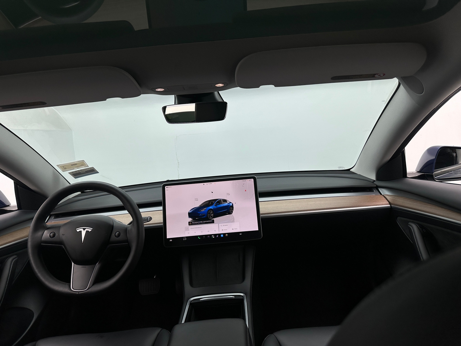 Thumbnail: 2023 Tesla Model 3 - 2