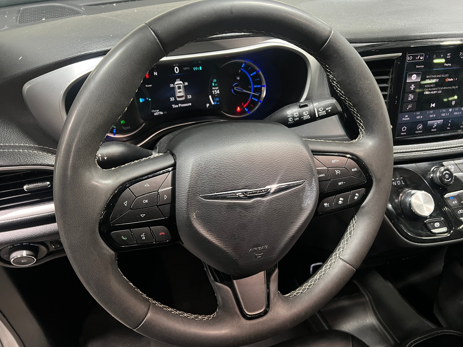 Thumbnail: 2024 Chrysler Pacifica - 4