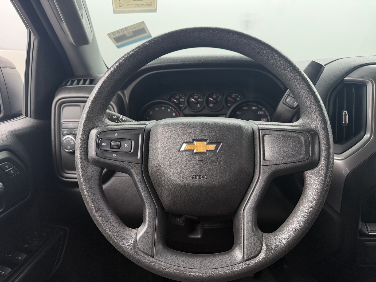 Thumbnail: 2022 Chevrolet Silverado 1500 - 5