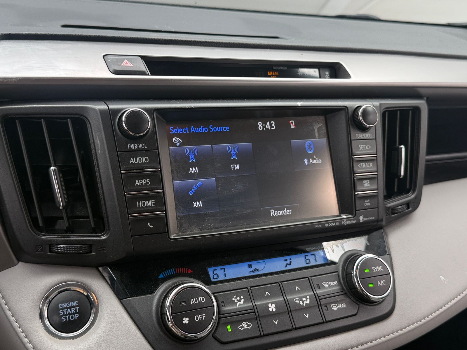 Thumbnail: 2017 Toyota RAV4 - 3