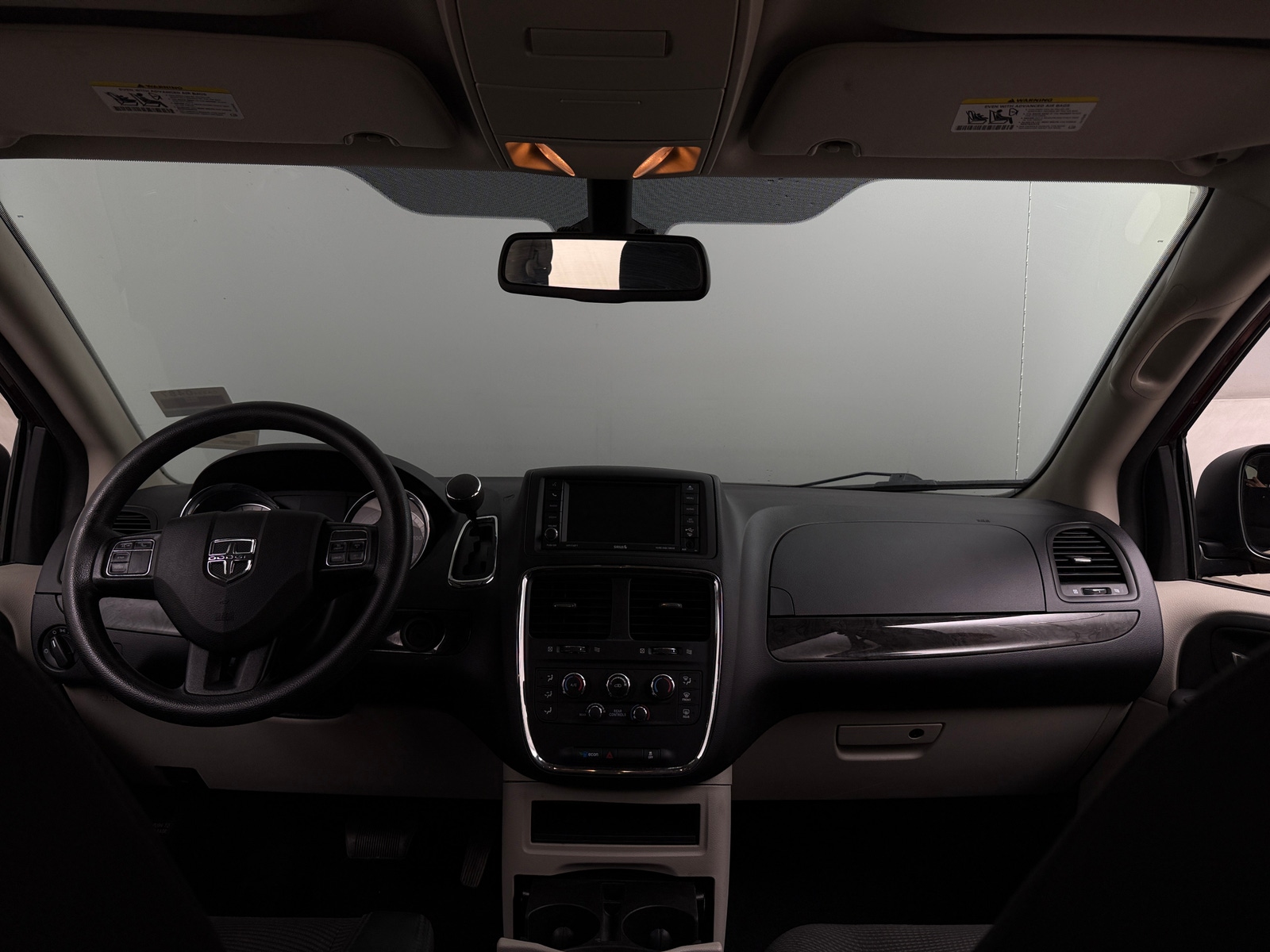 Thumbnail: 2020 Dodge Grand Caravan - 3