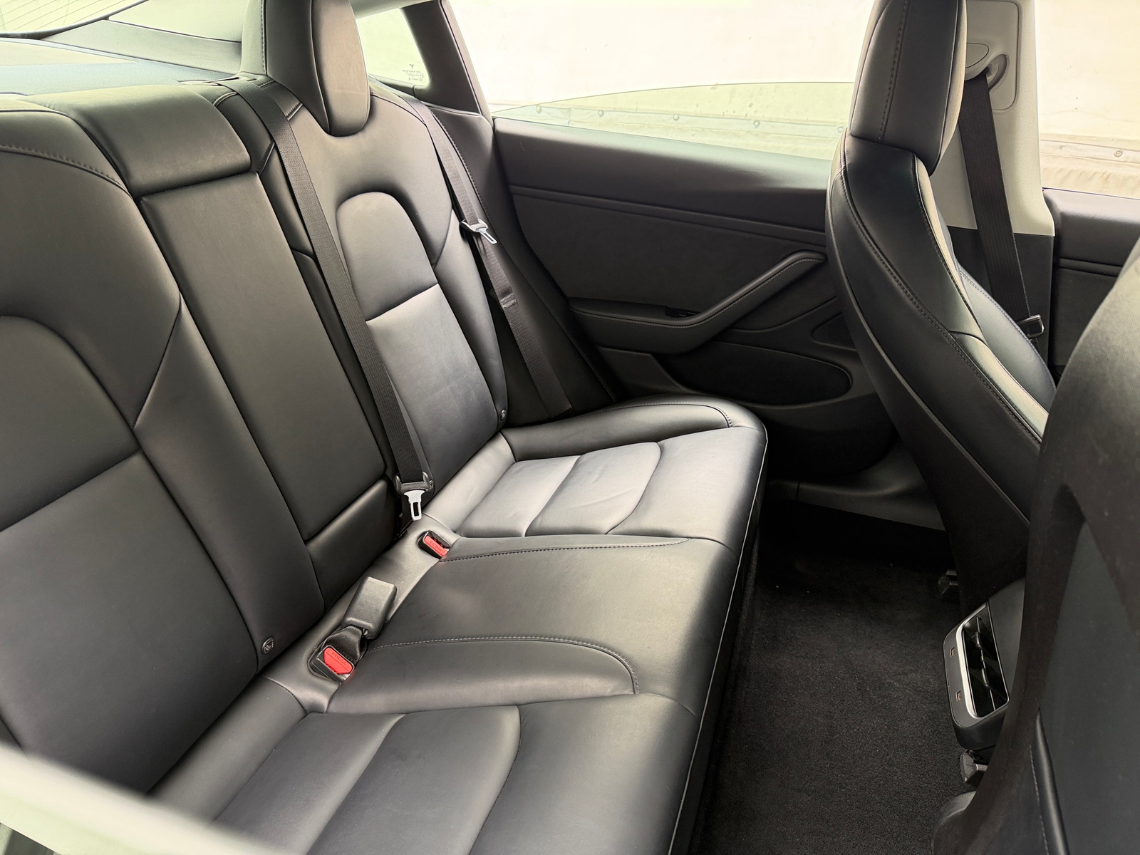 Thumbnail: 2019 Tesla Model 3 - 5