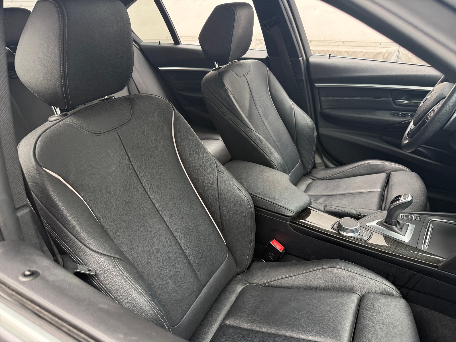 Thumbnail: 2018 BMW 3 Series - 2