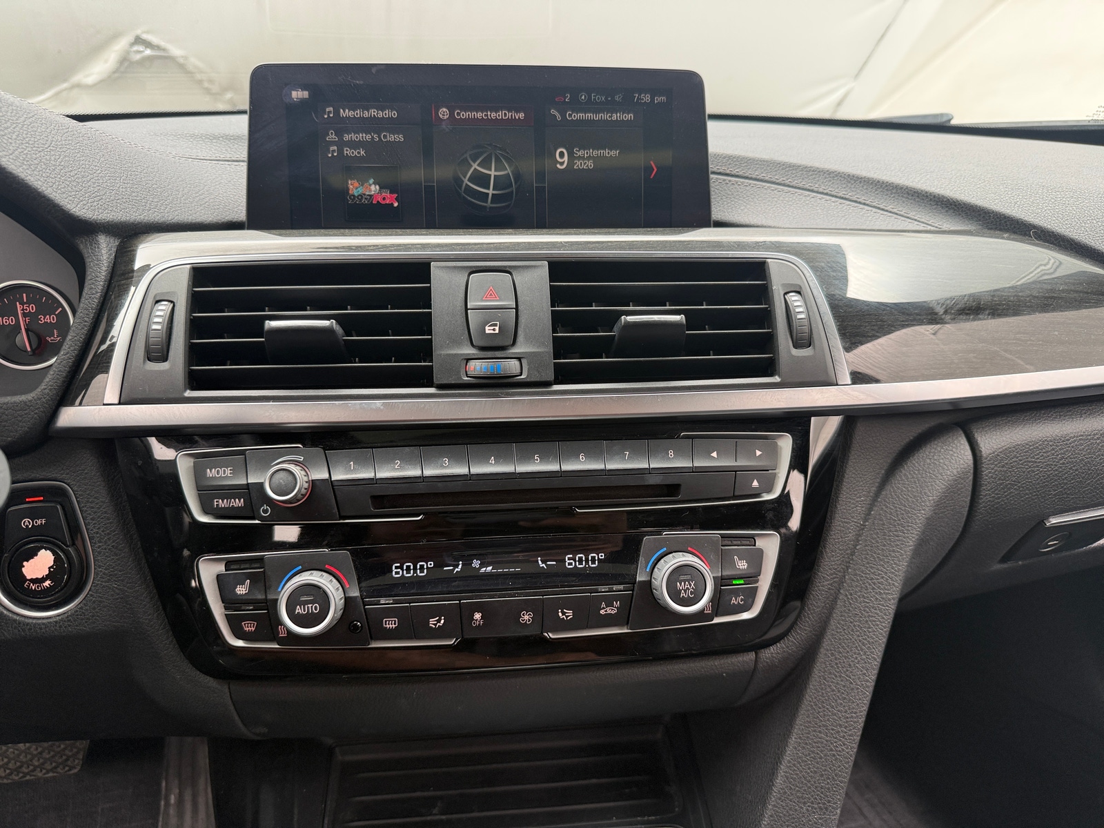 Thumbnail: 2018 BMW 3 Series - 4