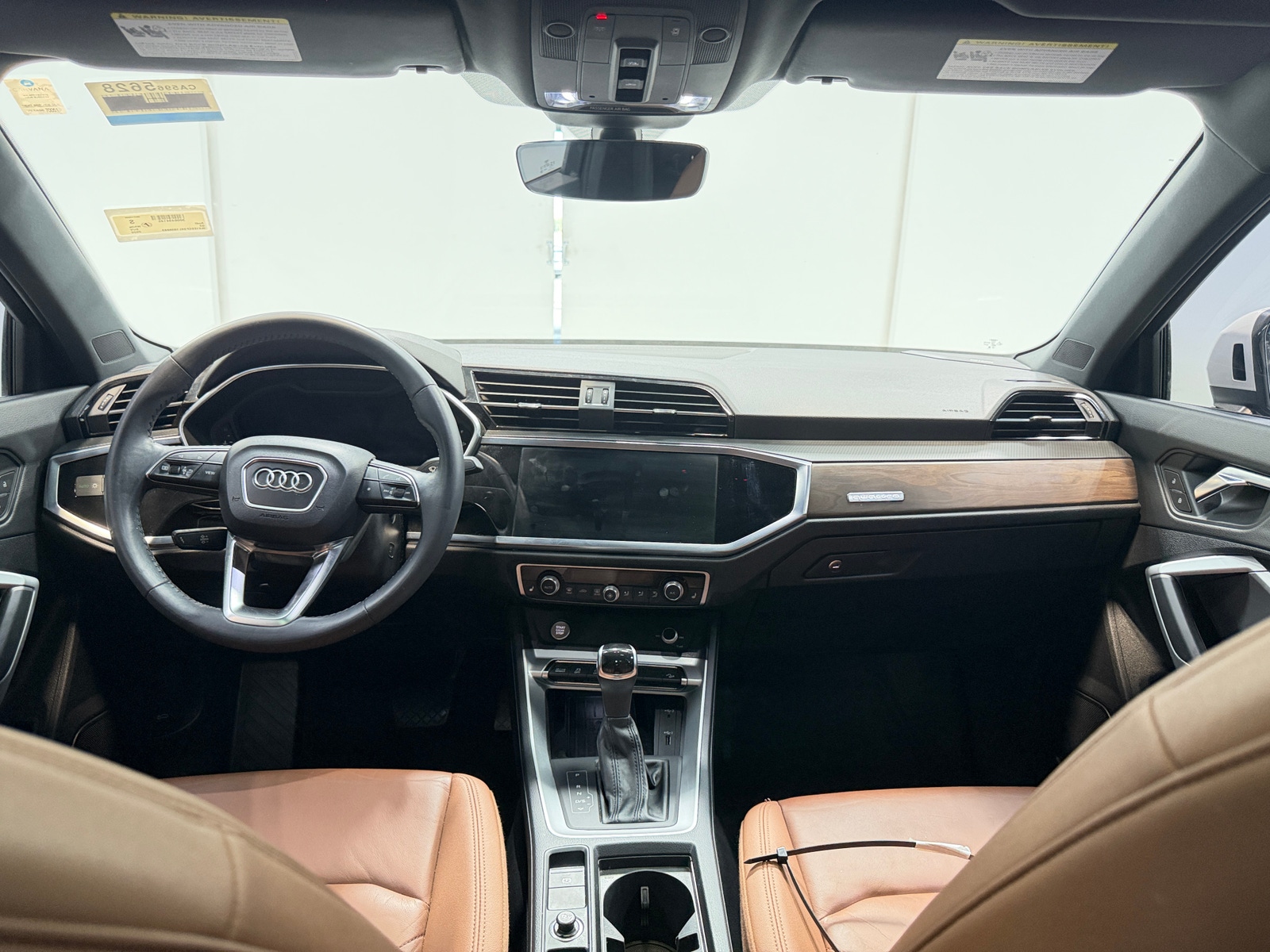 Thumbnail: 2020 Audi Q3 - 3