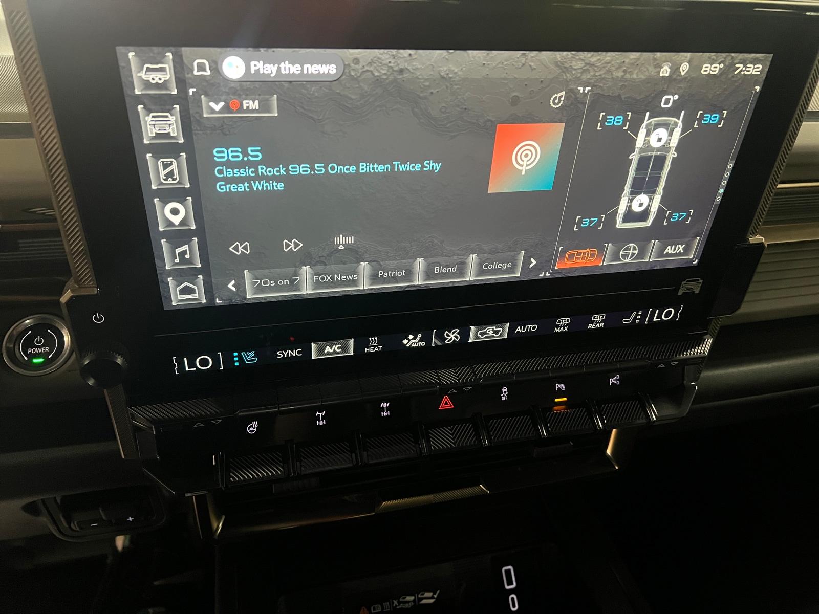 Thumbnail: 2025 GMC Hummer EV - 3
