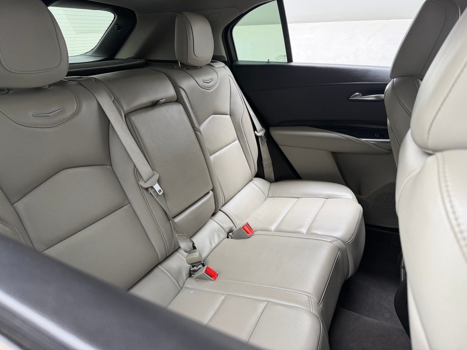 Thumbnail: 2020 Cadillac XT4 - 5
