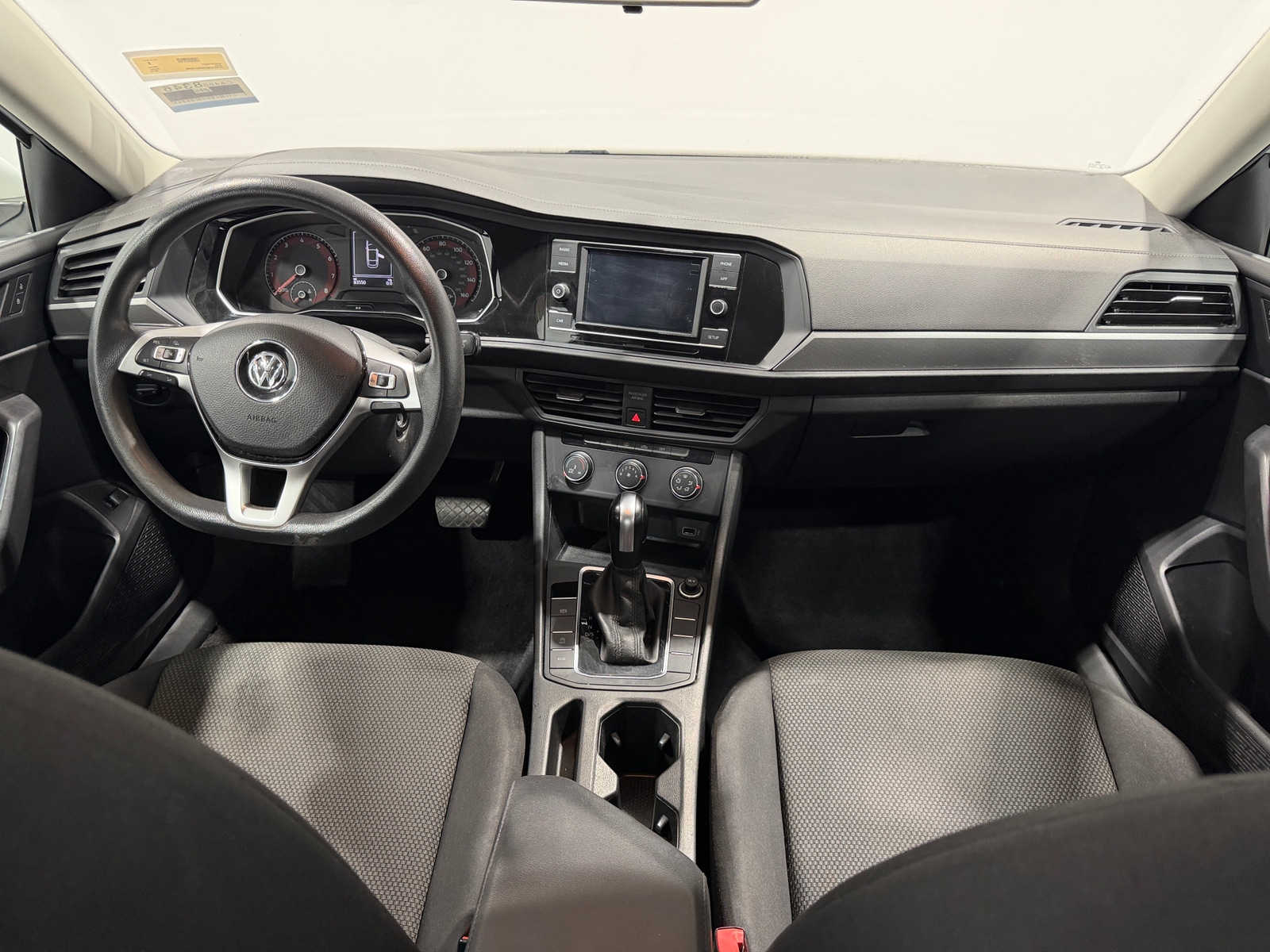 Thumbnail: 2019 Volkswagen Jetta - 3