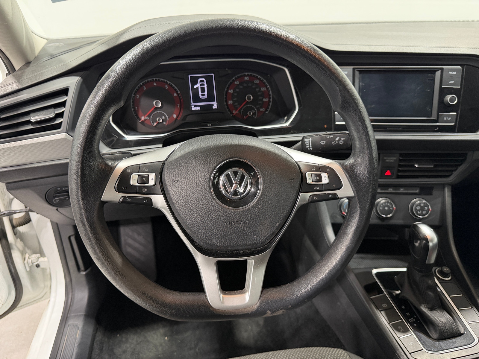 Thumbnail: 2019 Volkswagen Jetta - 5