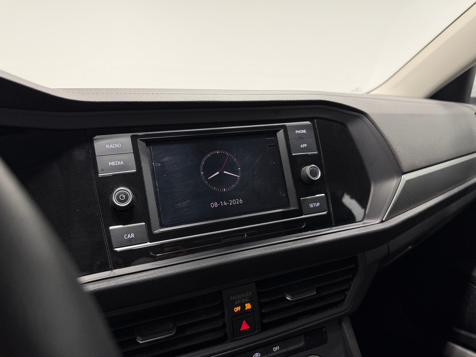 Thumbnail: 2019 Volkswagen Jetta - 4