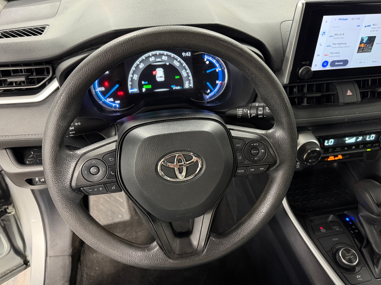 Thumbnail: 2025 Toyota RAV4 - 5