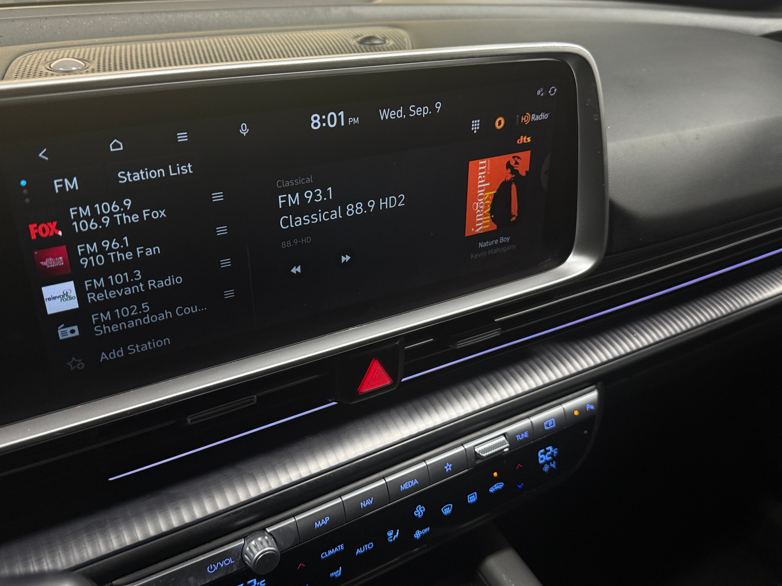 Thumbnail: 2023 Hyundai Ioniq 6 - 3