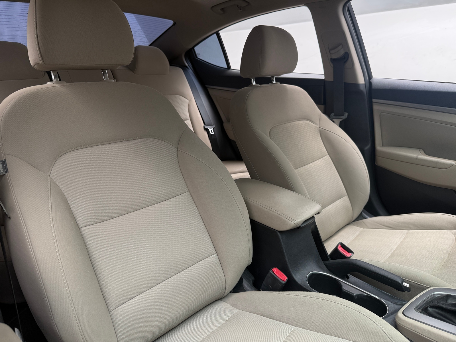 Thumbnail: 2017 Hyundai Elantra - 2