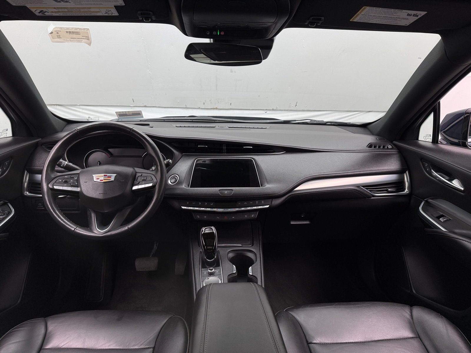 Thumbnail: 2022 Cadillac XT4 - 2