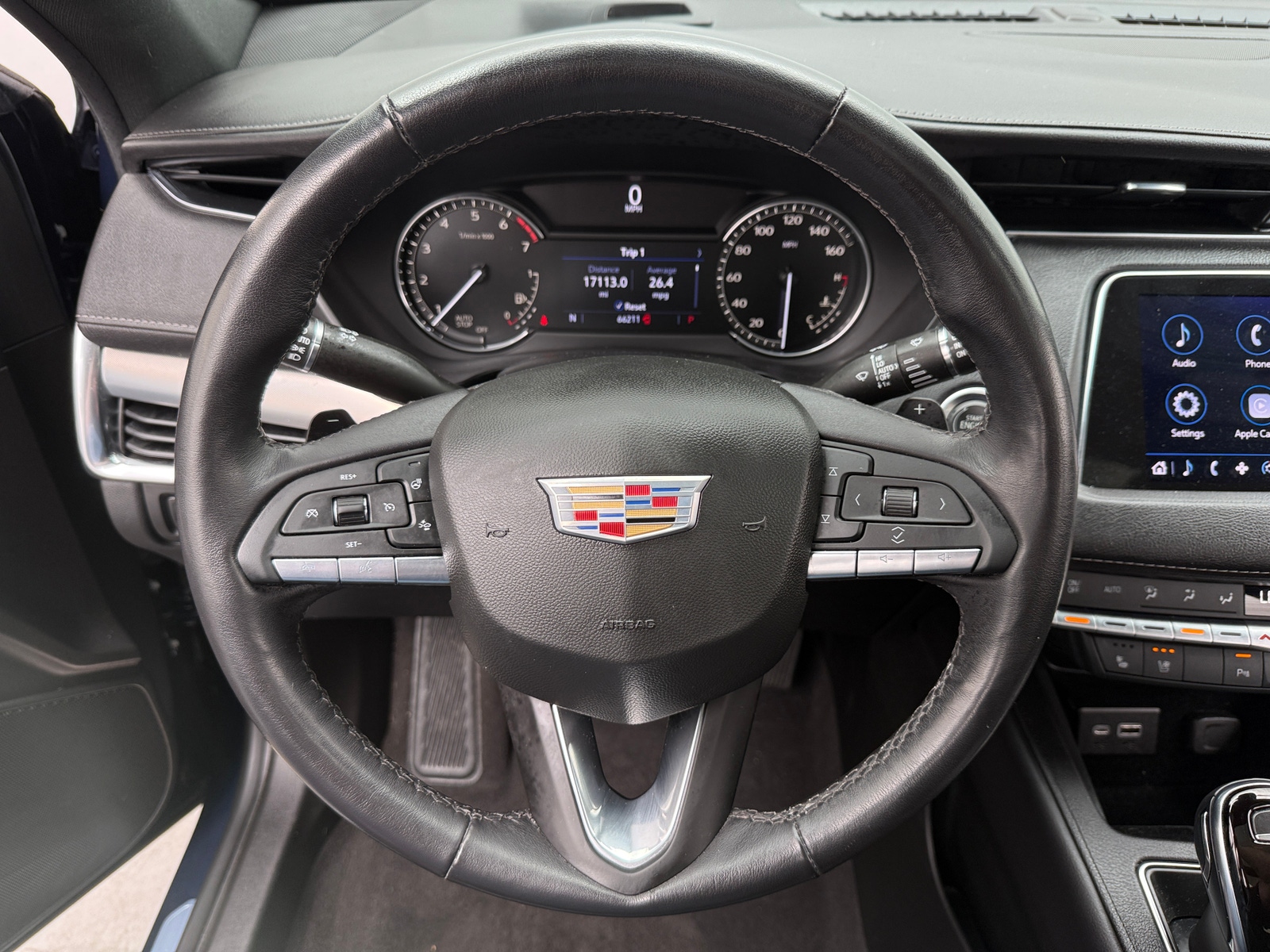 Thumbnail: 2022 Cadillac XT4 - 4