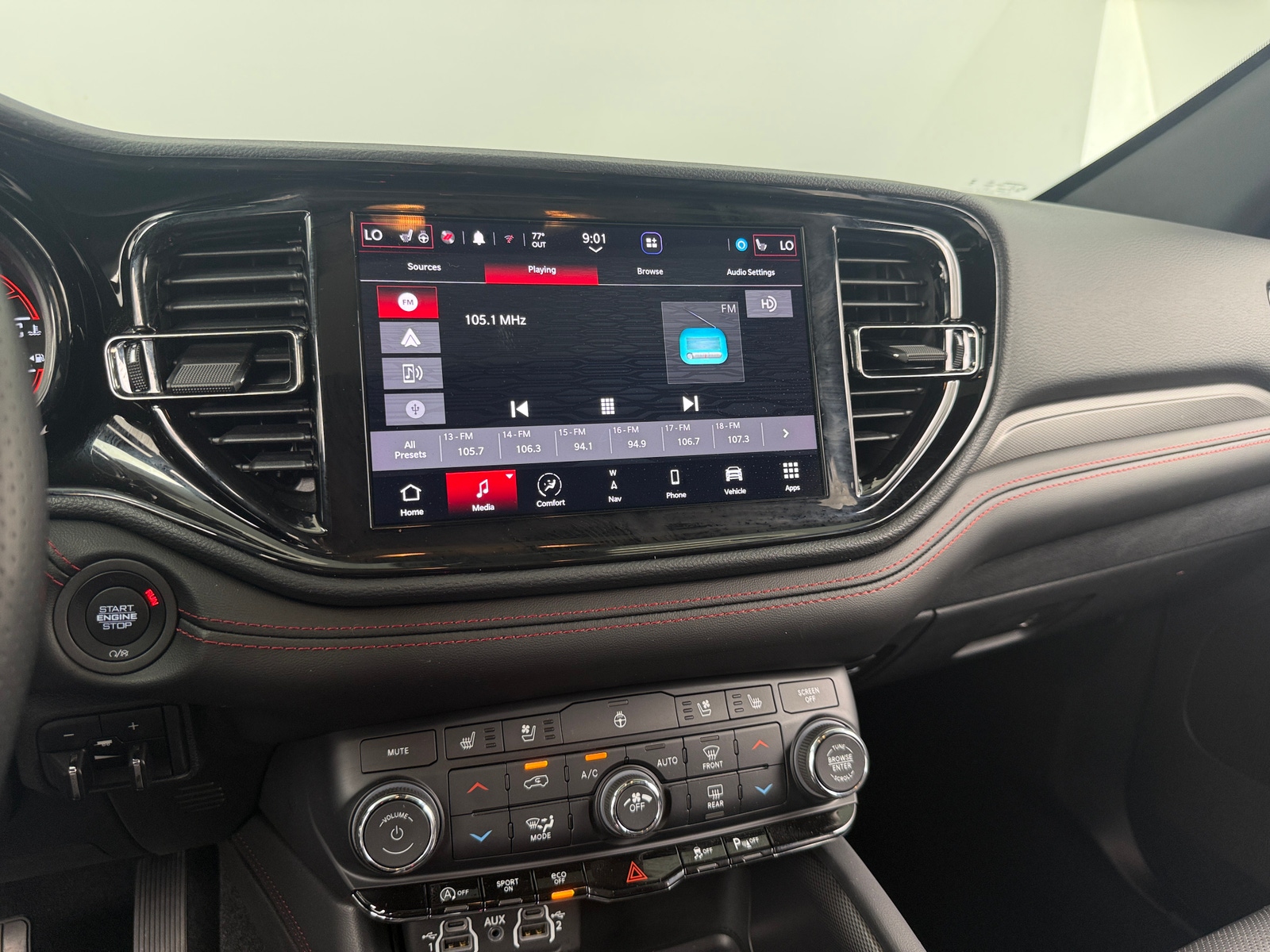 Thumbnail: 2023 Dodge Durango - 3