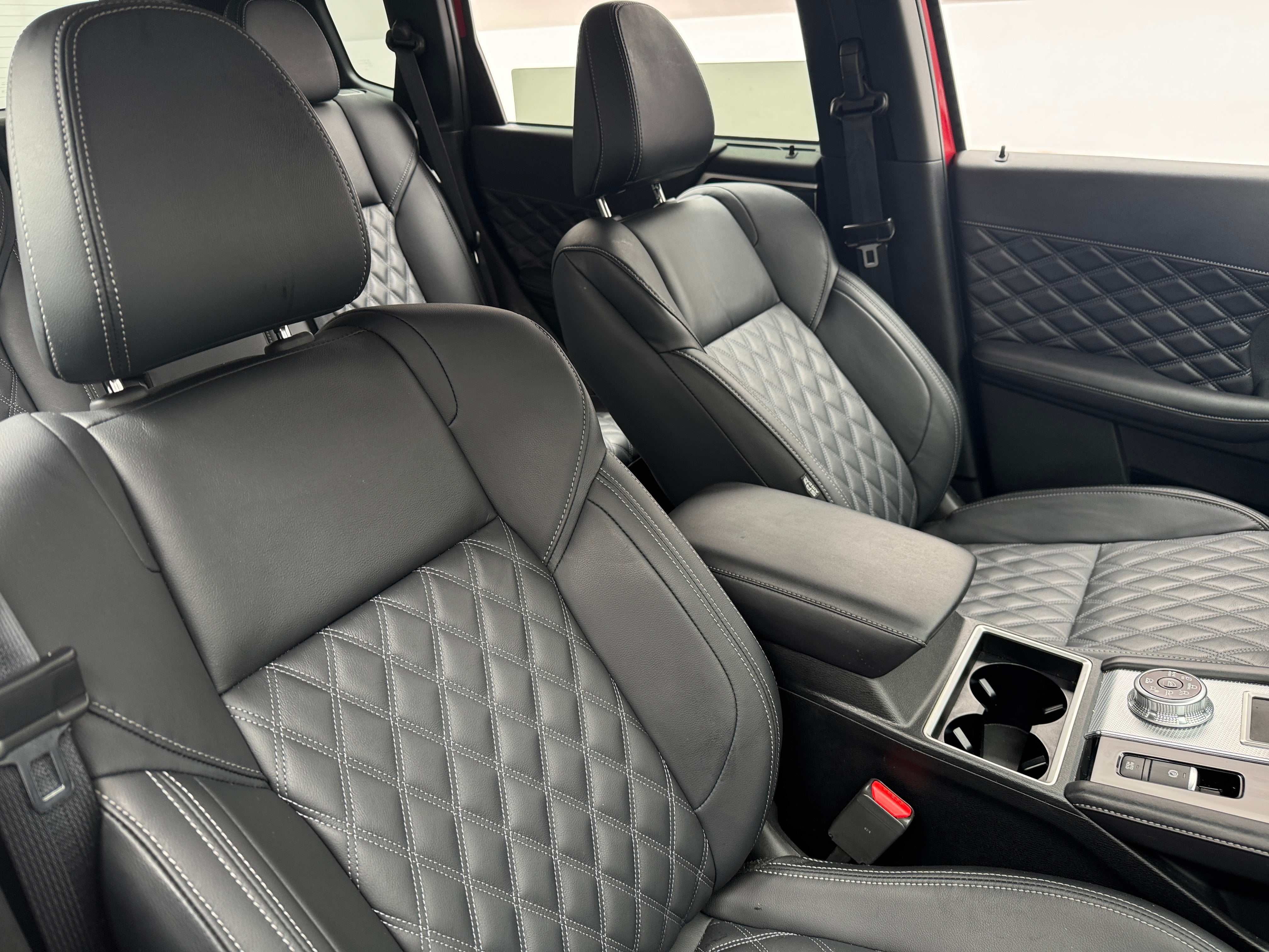 2025 Mitsubishi Outlander Plug-in Hybrid