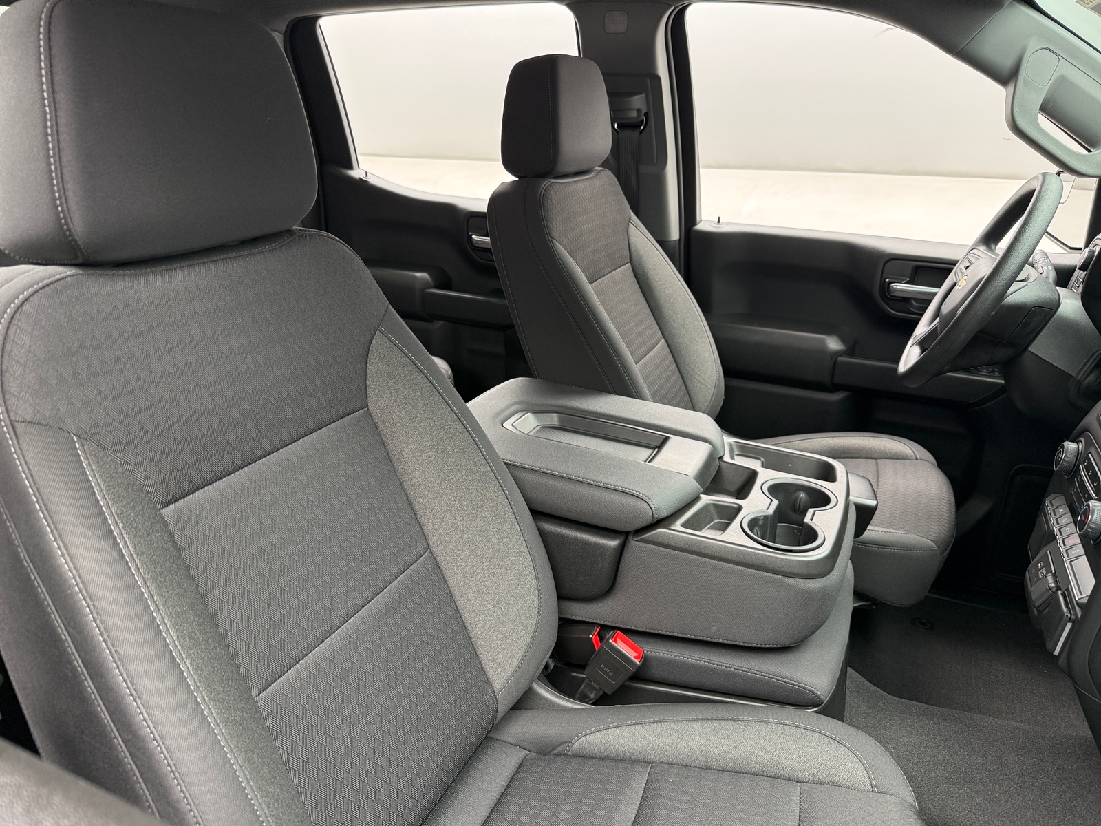 Thumbnail: 2023 Chevrolet Silverado 1500 - 2