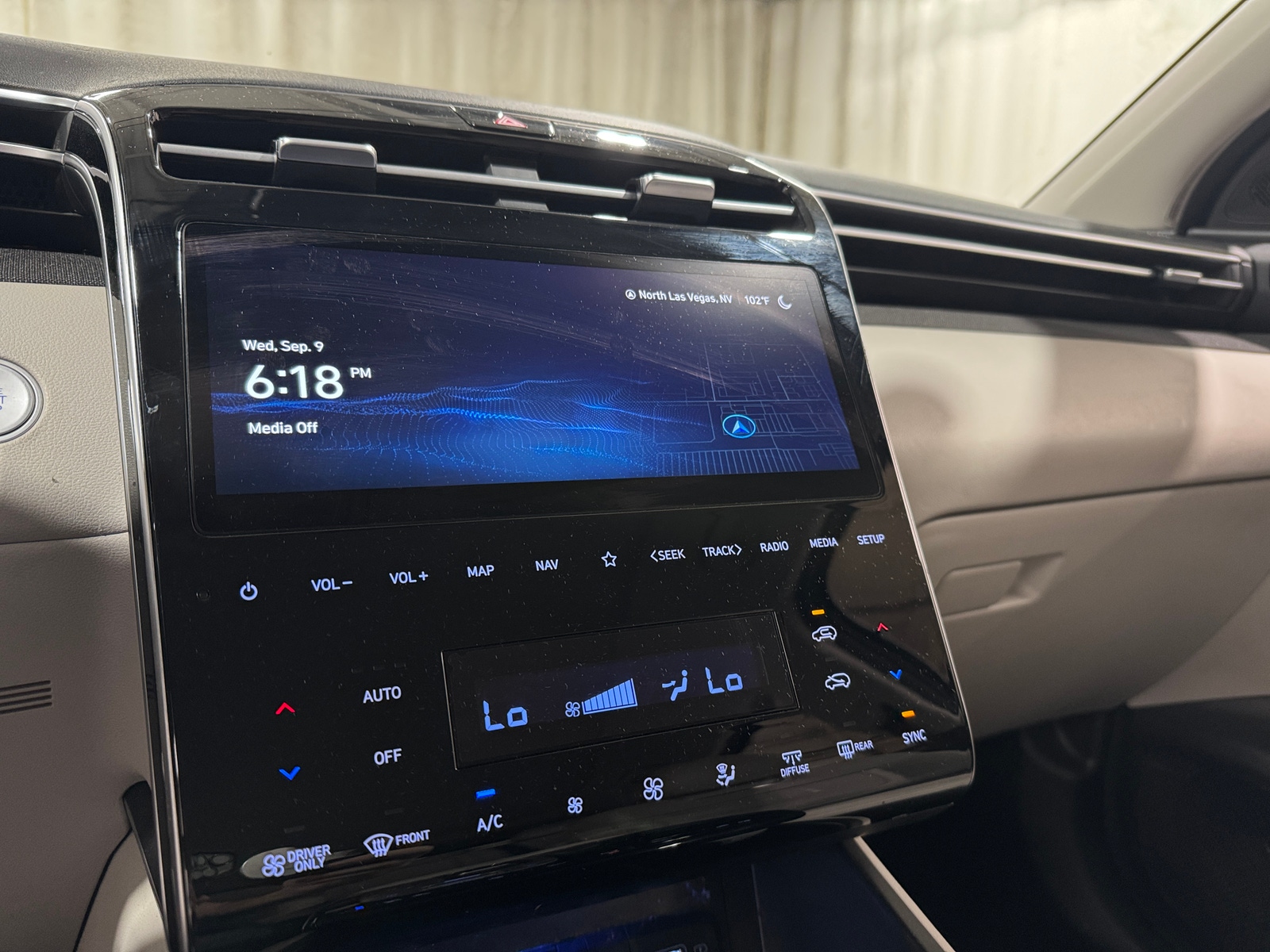 Thumbnail: 2023 Hyundai Tucson - 3