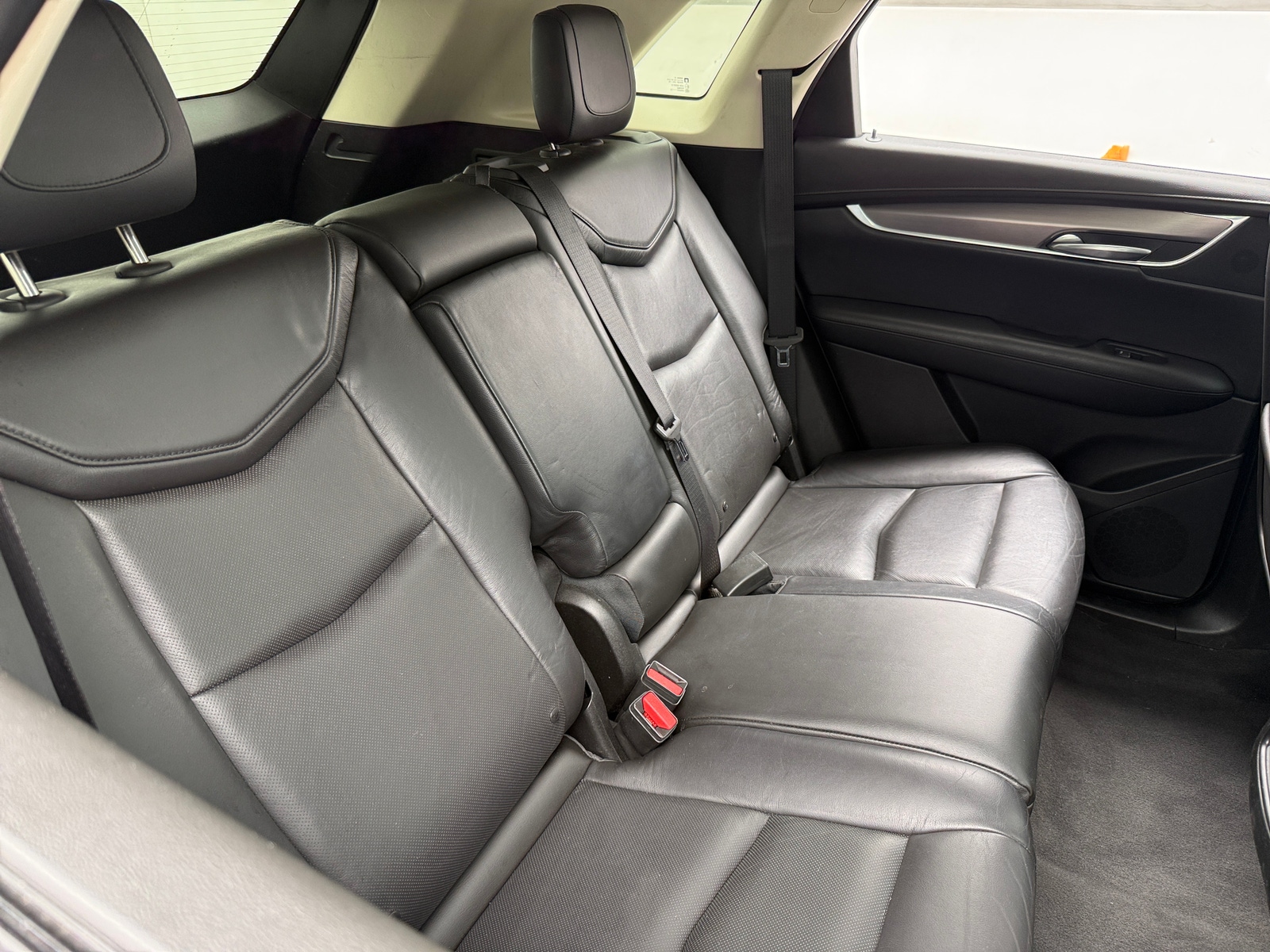 Thumbnail: 2017 Cadillac XT5 - 5