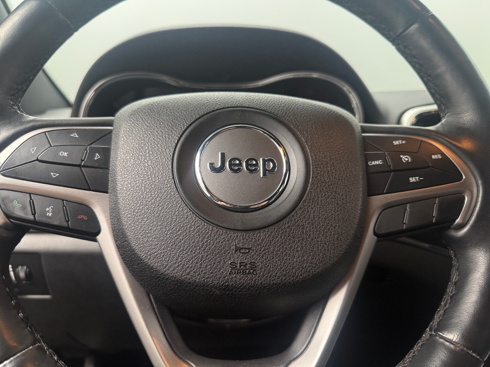 Thumbnail: 2018 Jeep Grand Cherokee - 4