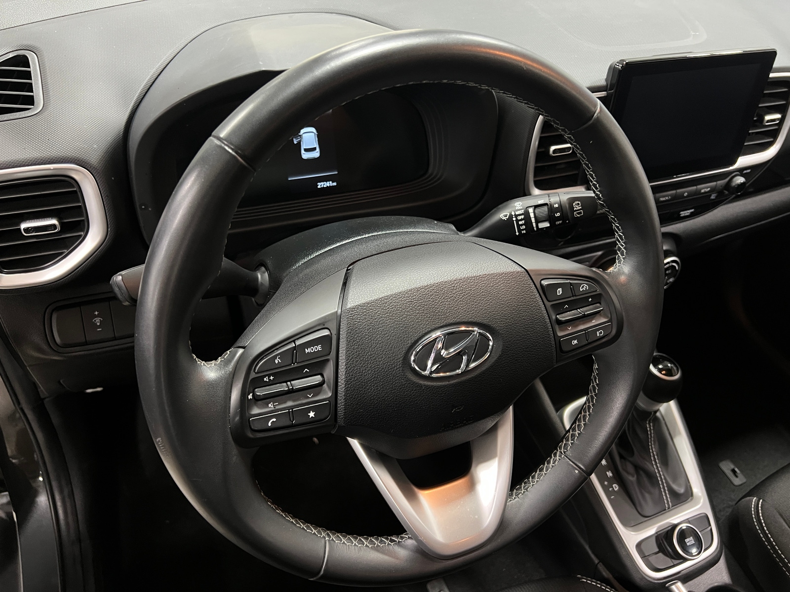 Thumbnail: 2025 Hyundai Venue - 5