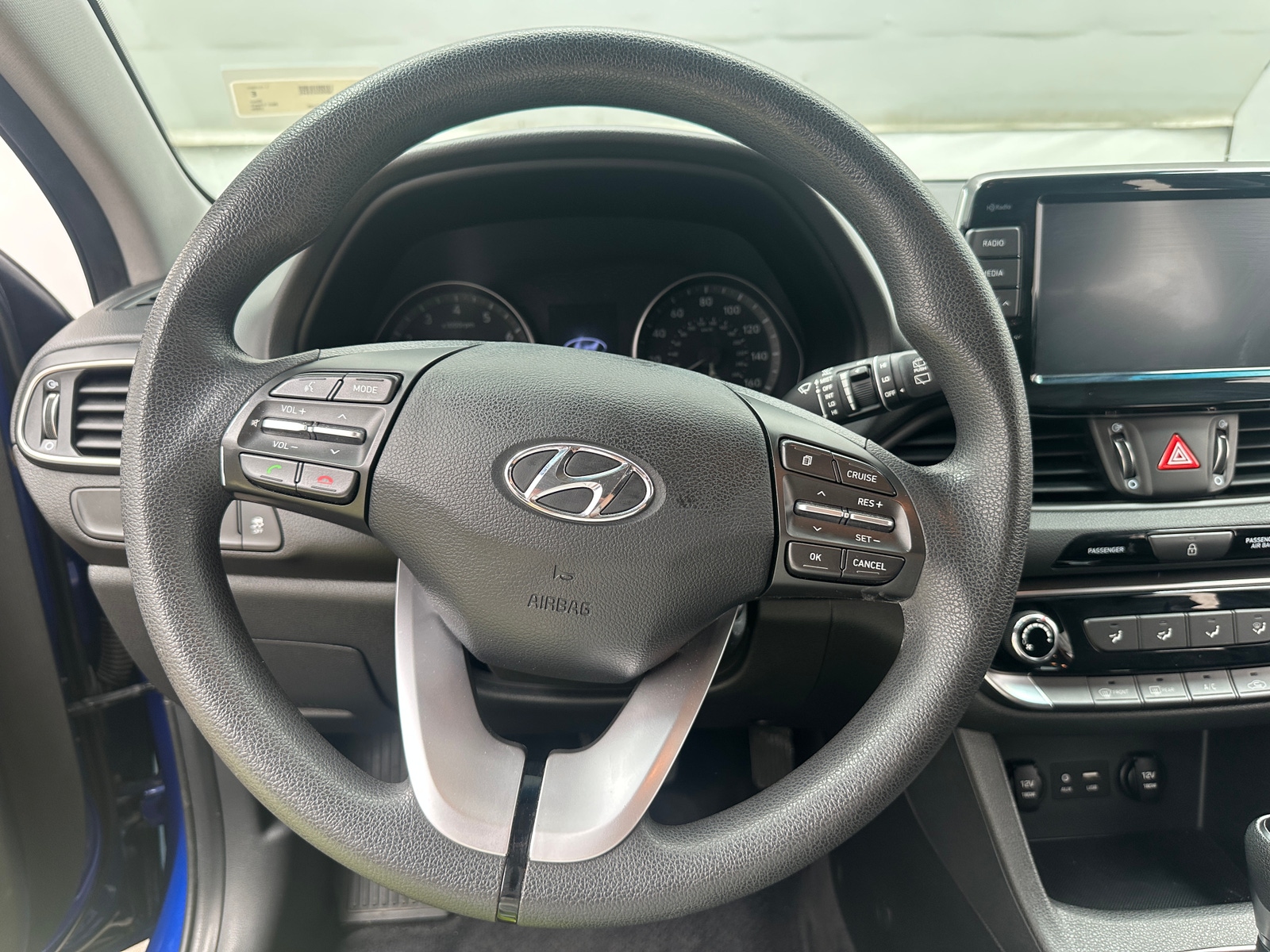 Thumbnail: 2020 Hyundai Elantra - 5