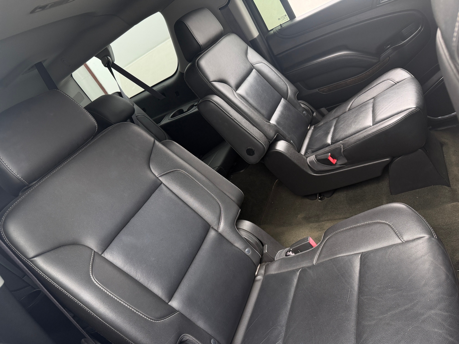 Thumbnail: 2016 Chevrolet Suburban - 5