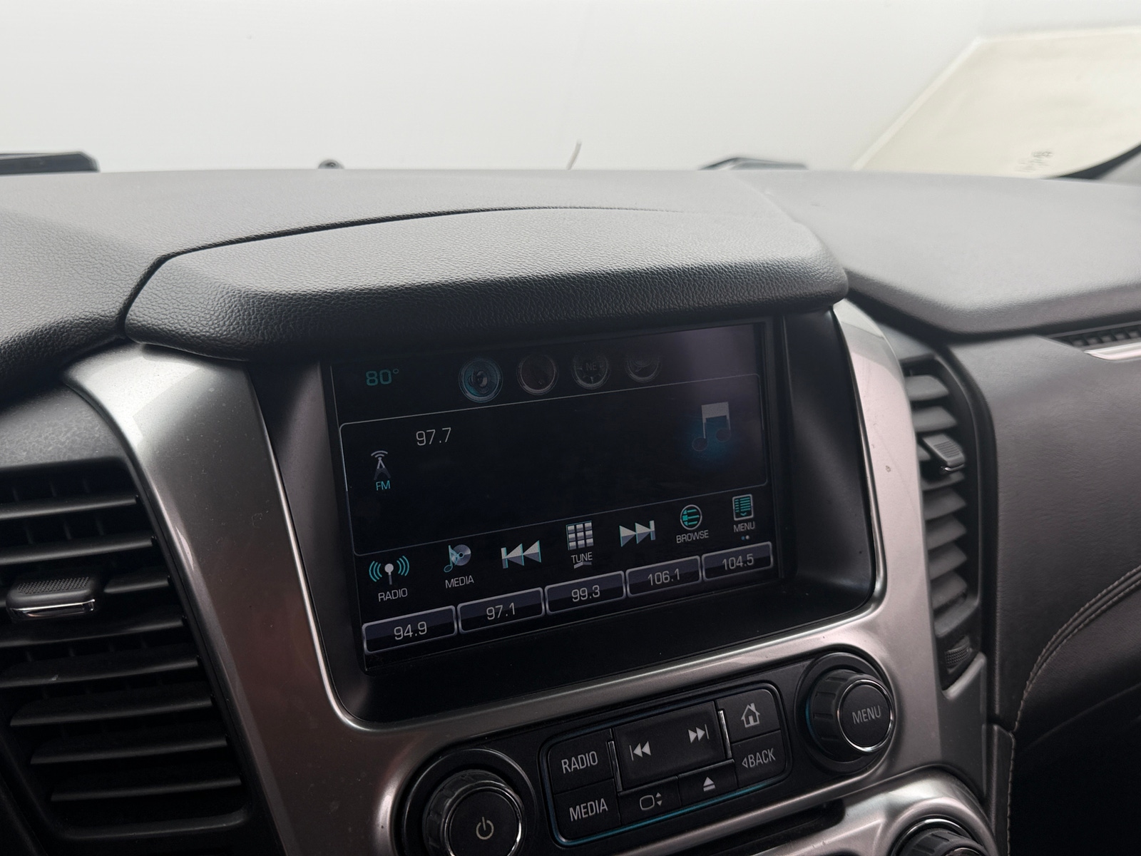 Thumbnail: 2016 Chevrolet Suburban - 3