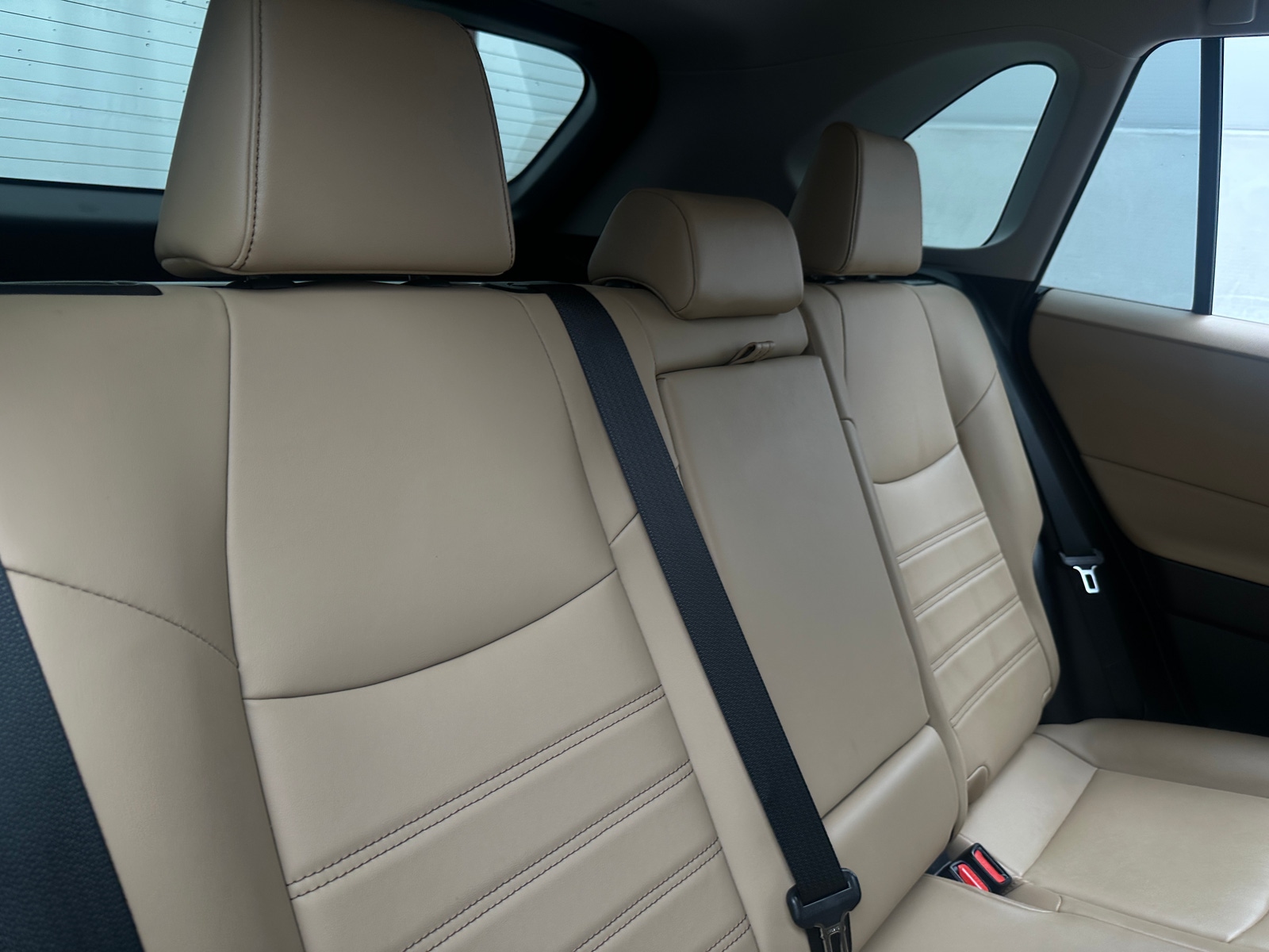 Thumbnail: 2020 Toyota RAV4 - 6