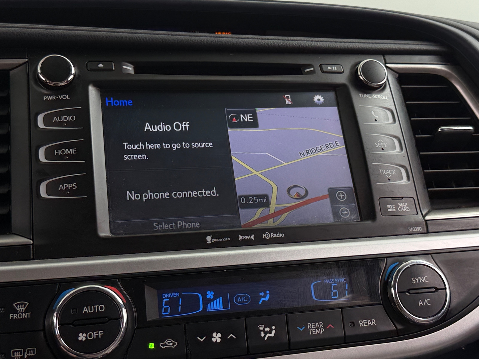 Thumbnail: 2019 Toyota Highlander - 4