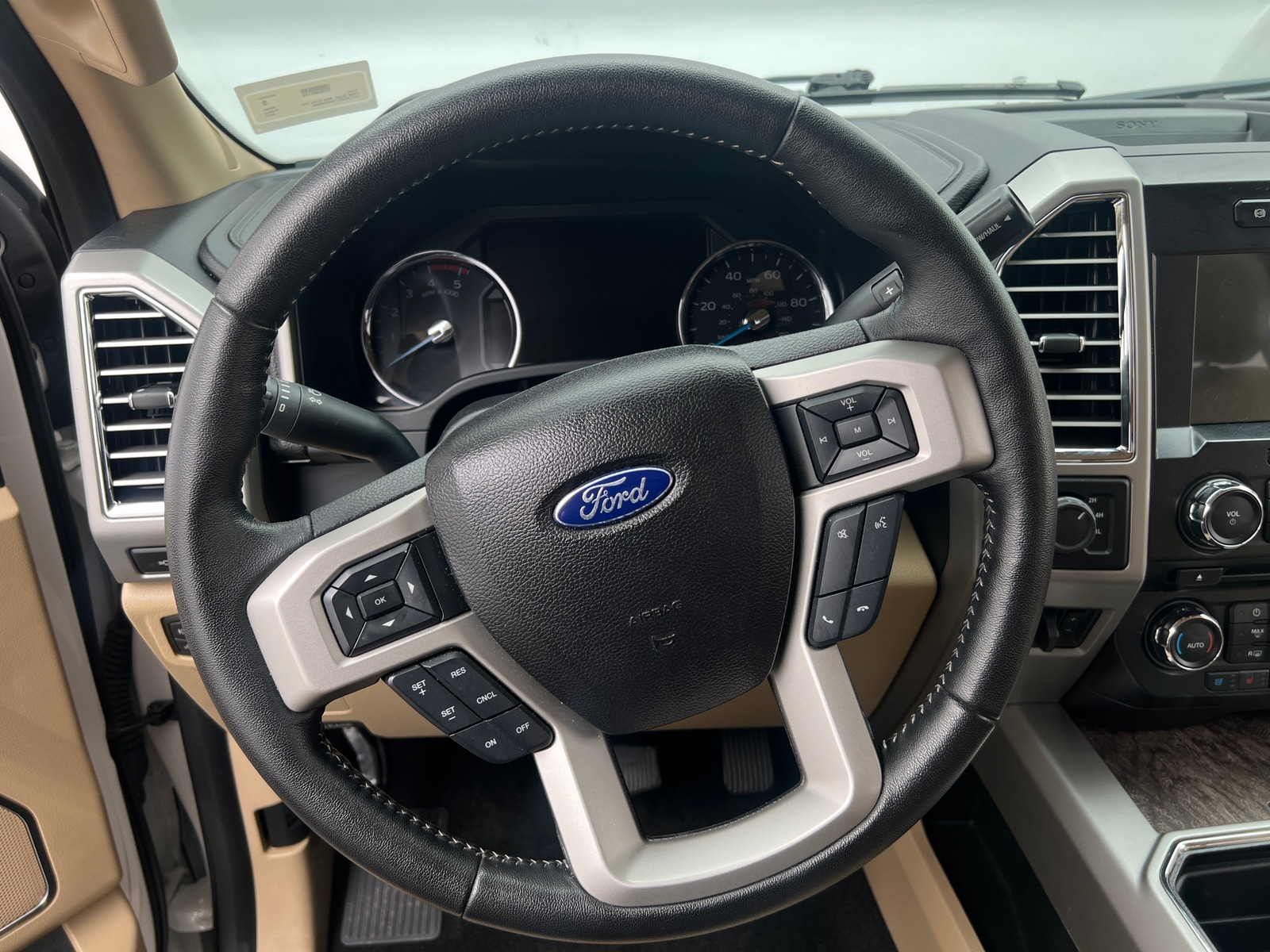 Thumbnail: 2017 Ford Econoline - 4
