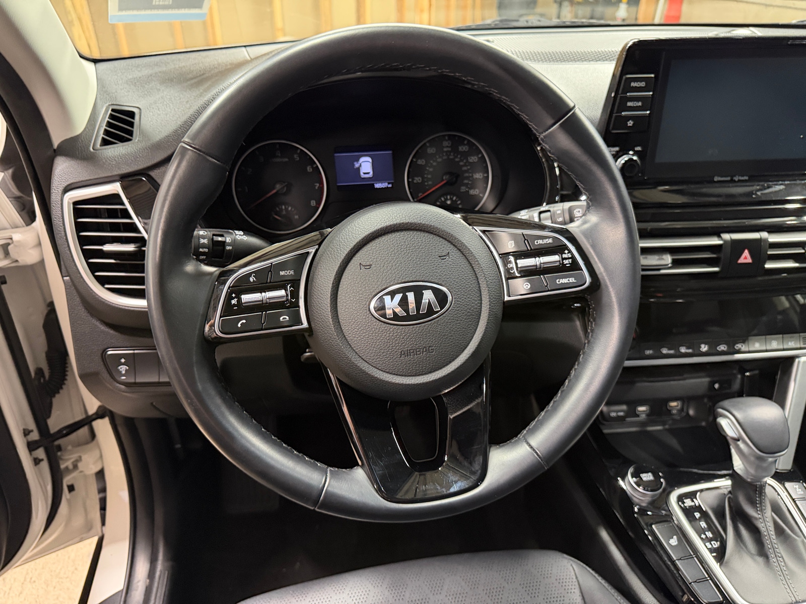 Thumbnail: 2021 Kia Seltos - 4