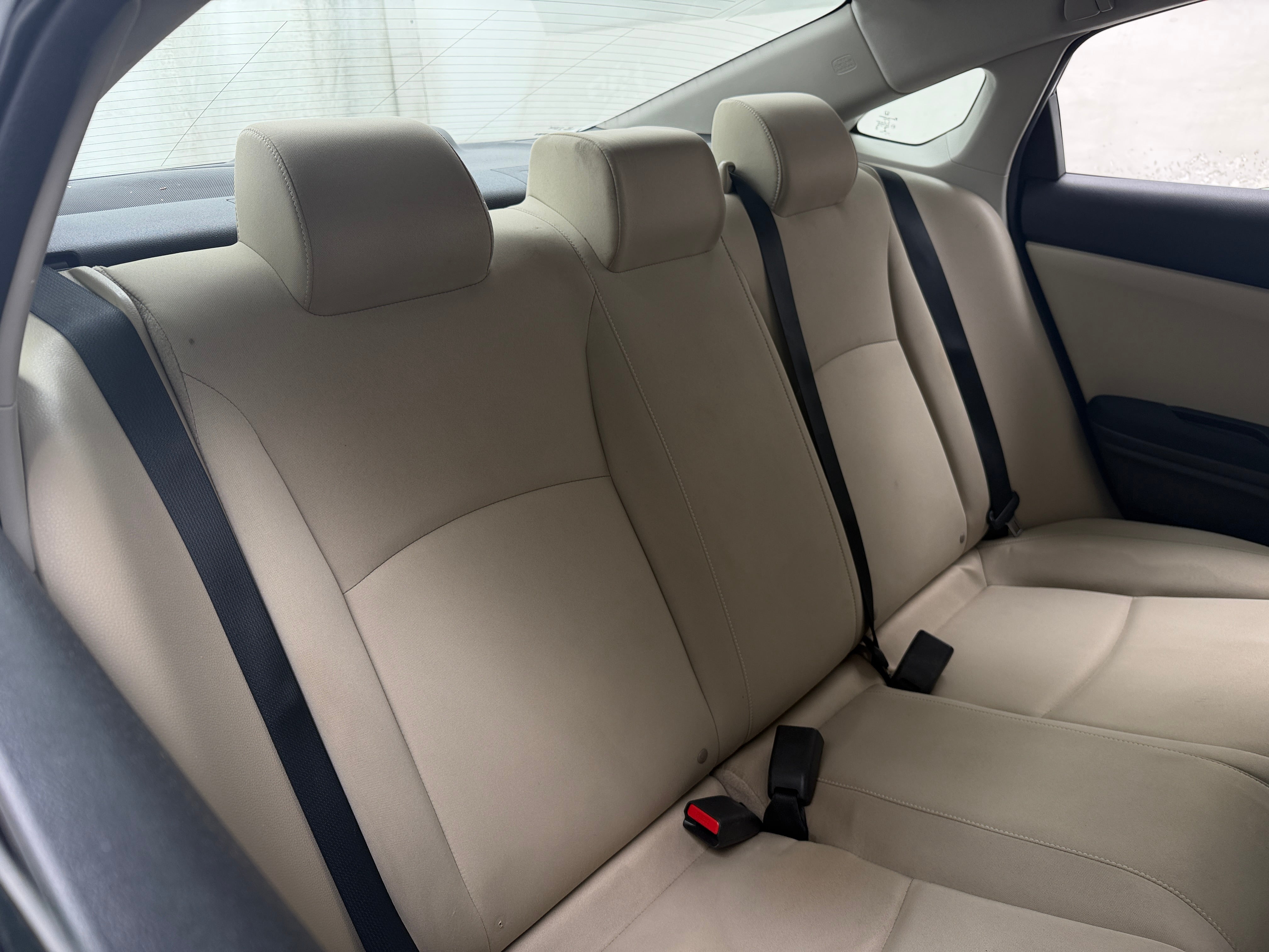 2019 Honda Civic LX - Photo 4