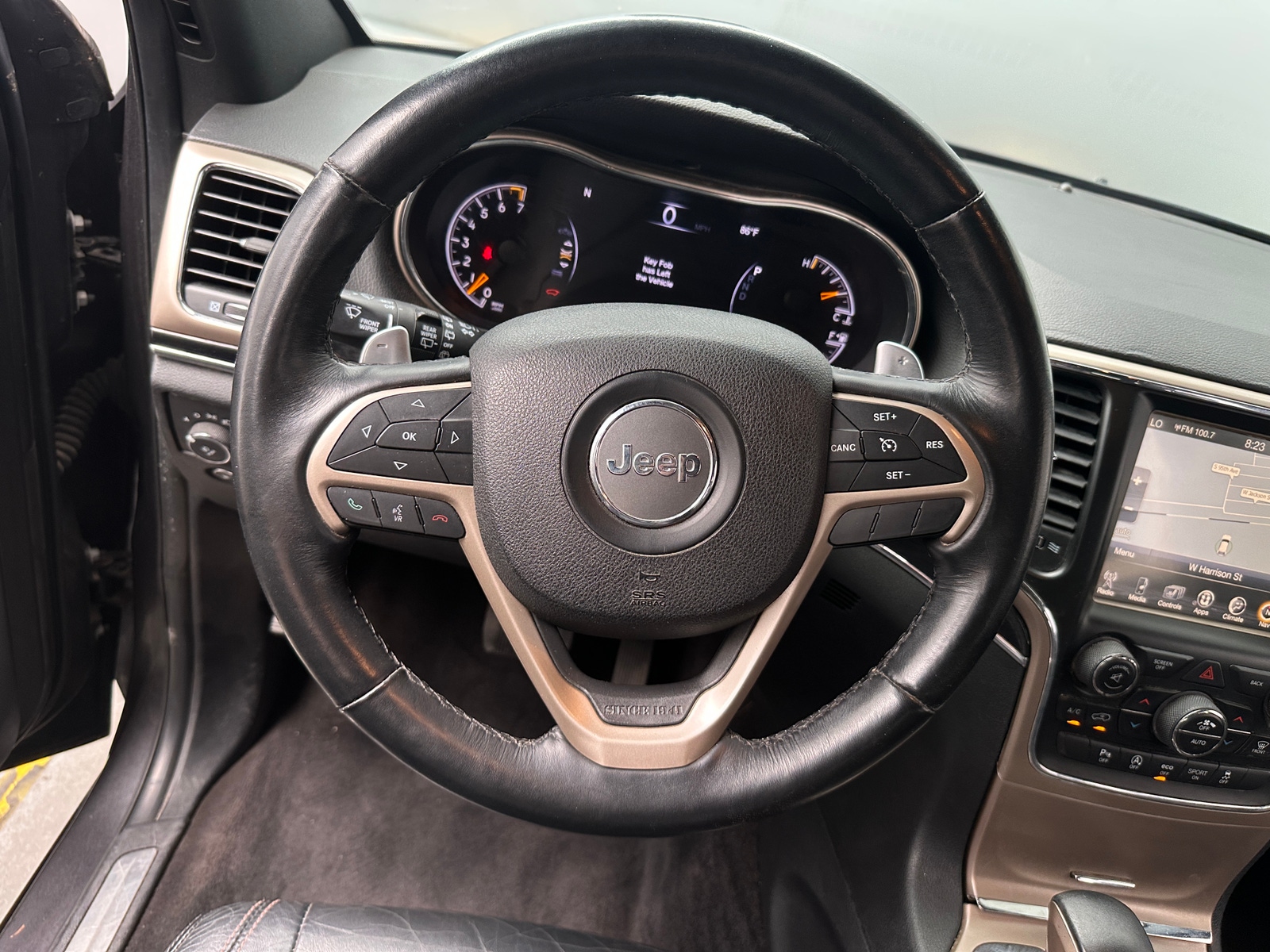 Thumbnail: 2016 Jeep Grand Cherokee - 4
