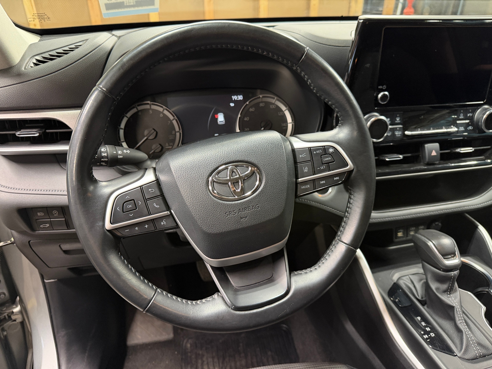Thumbnail: 2024 Toyota Highlander - 5