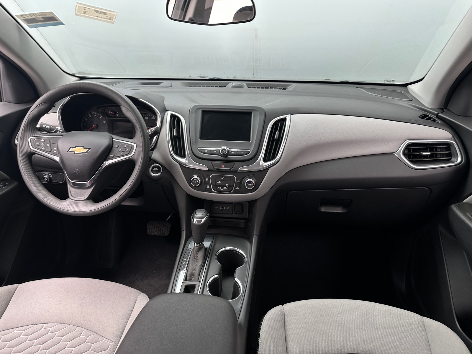 Thumbnail: 2020 Chevrolet Equinox - 3