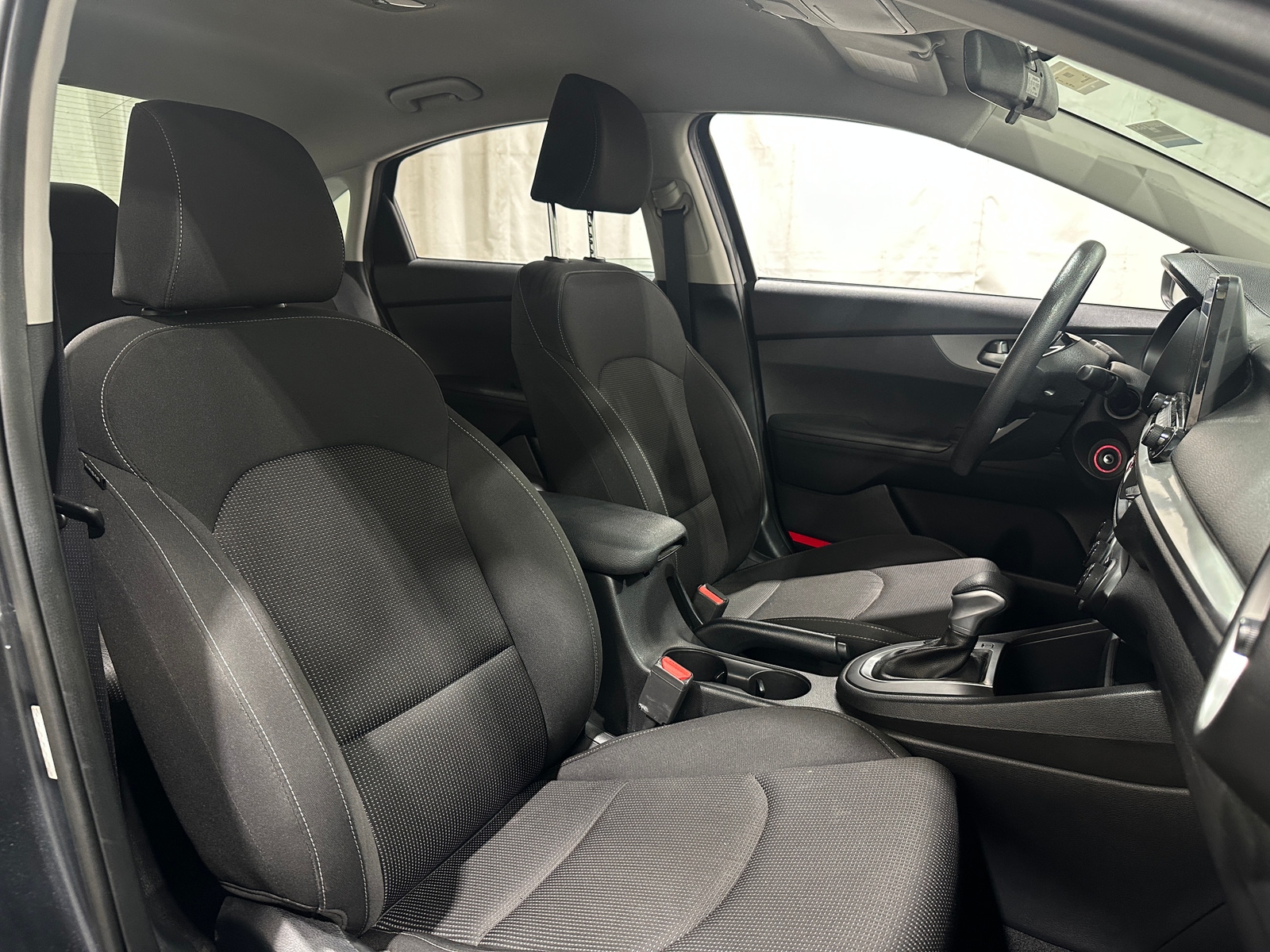Thumbnail: 2020 Kia Forte - 2