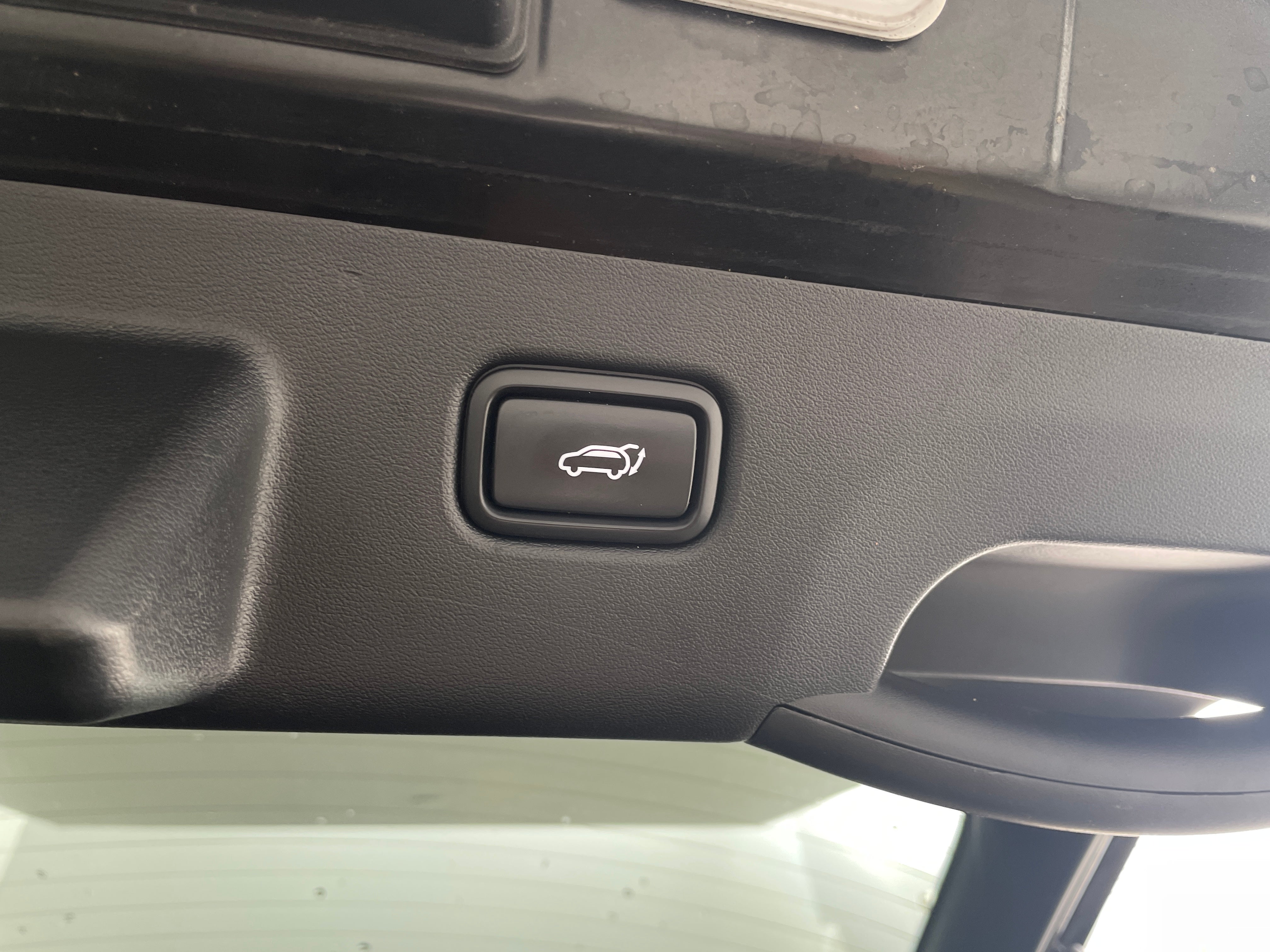 Used 2023 Kia EV6 GT-Line with VIN KNDC4DLC7P5141529 for sale in Pewaukee, WI