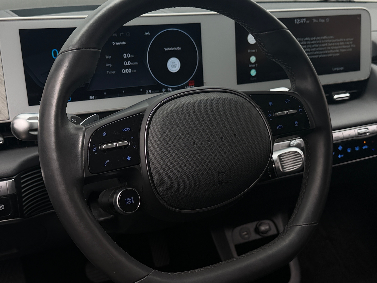 Thumbnail: 2022 Hyundai Ioniq 5 - 4