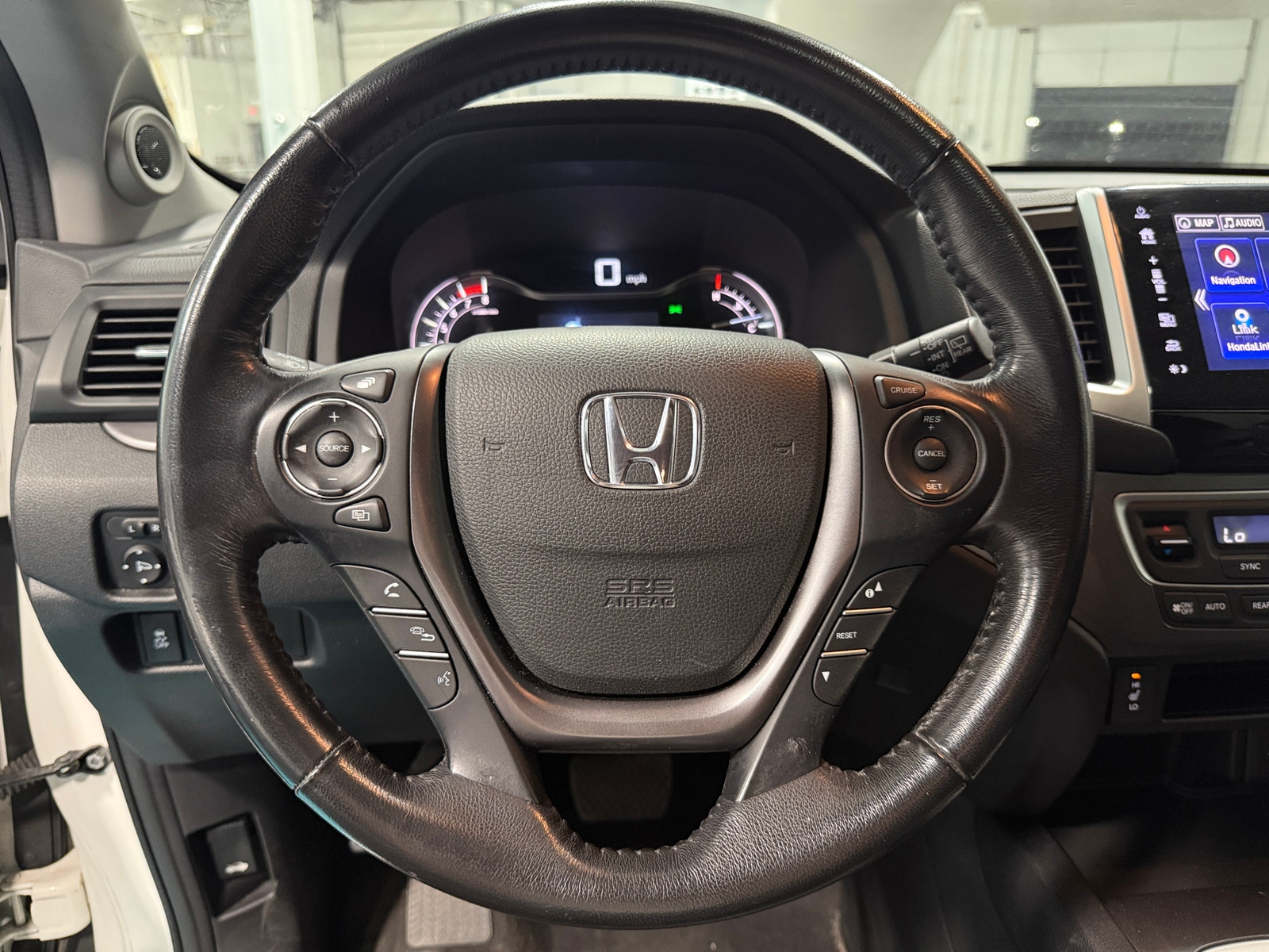 Thumbnail: 2018 Honda Pilot - 5