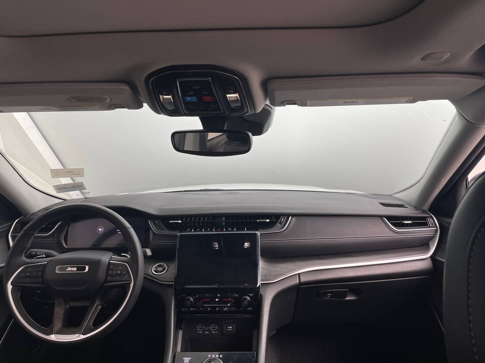 Thumbnail: 2023 Jeep Grand Cherokee L - 2