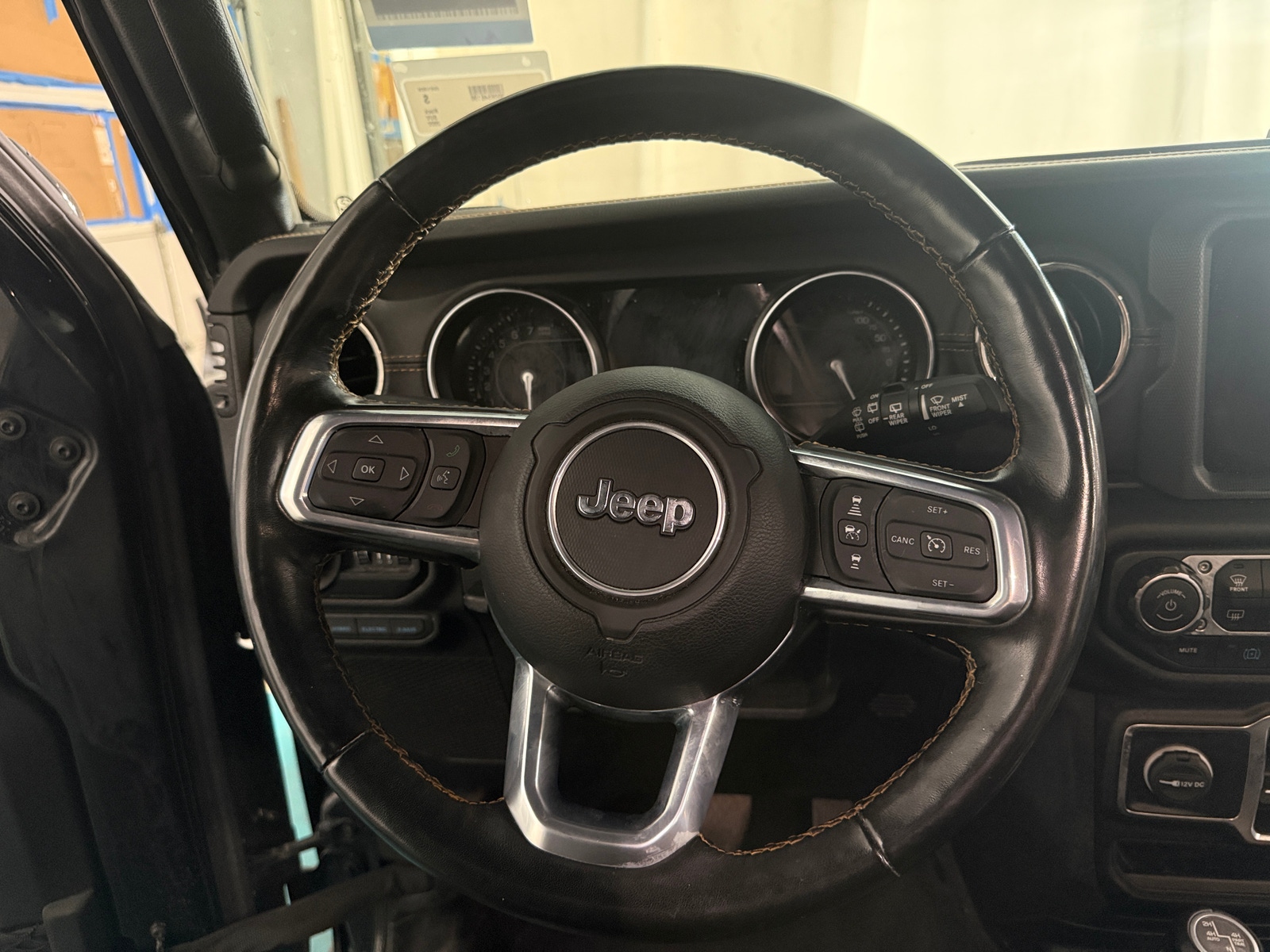 Thumbnail: 2022 Jeep Wrangler - 4
