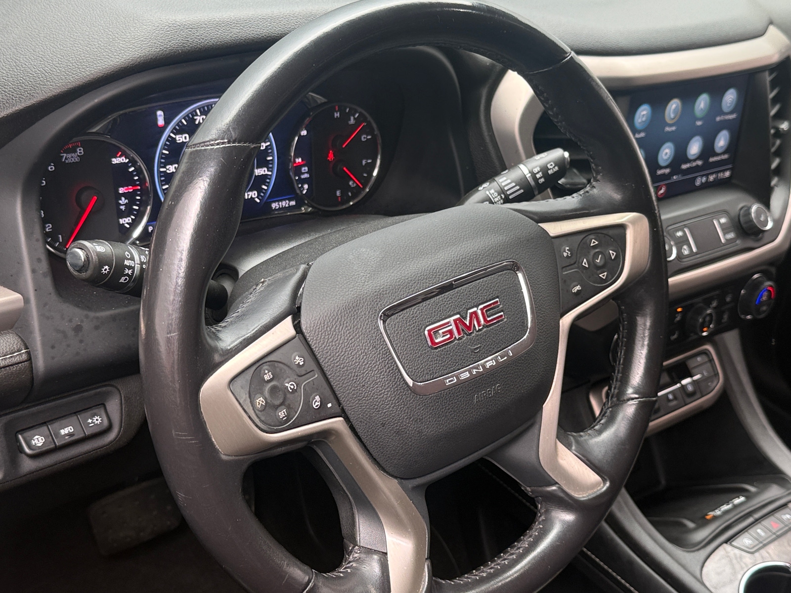 Thumbnail: 2022 GMC Acadia - 4
