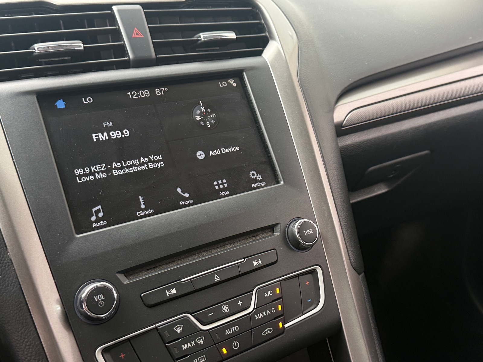 Thumbnail: 2018 Ford Fusion - 4