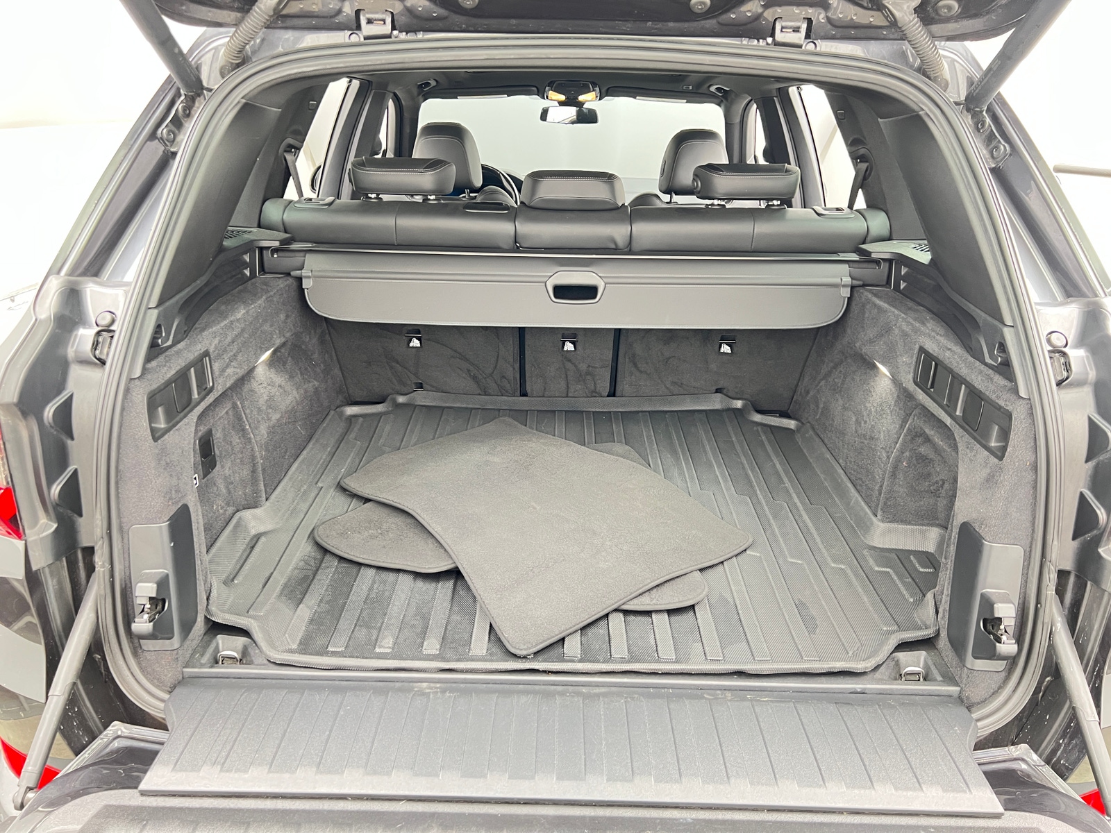 Thumbnail: 2020 BMW X5 - 6